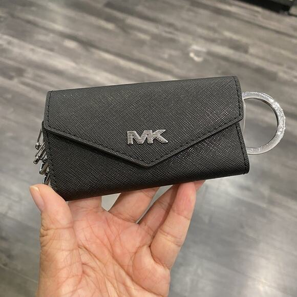 Michael Kors Rivington Leather Key Holder Mens - Picture 1 of 9